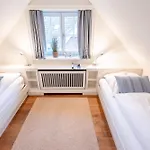 Haus Victor Whg 4 Apartment Westerland